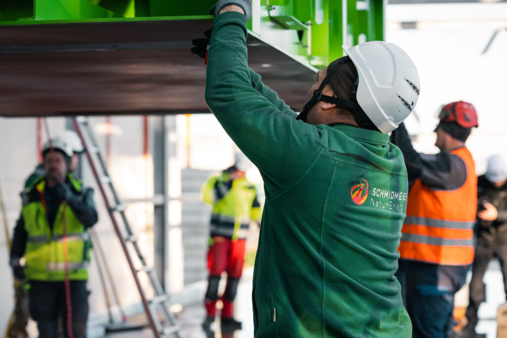 Mitarbeiter der Schmidmeier NaturEnergie GmbH